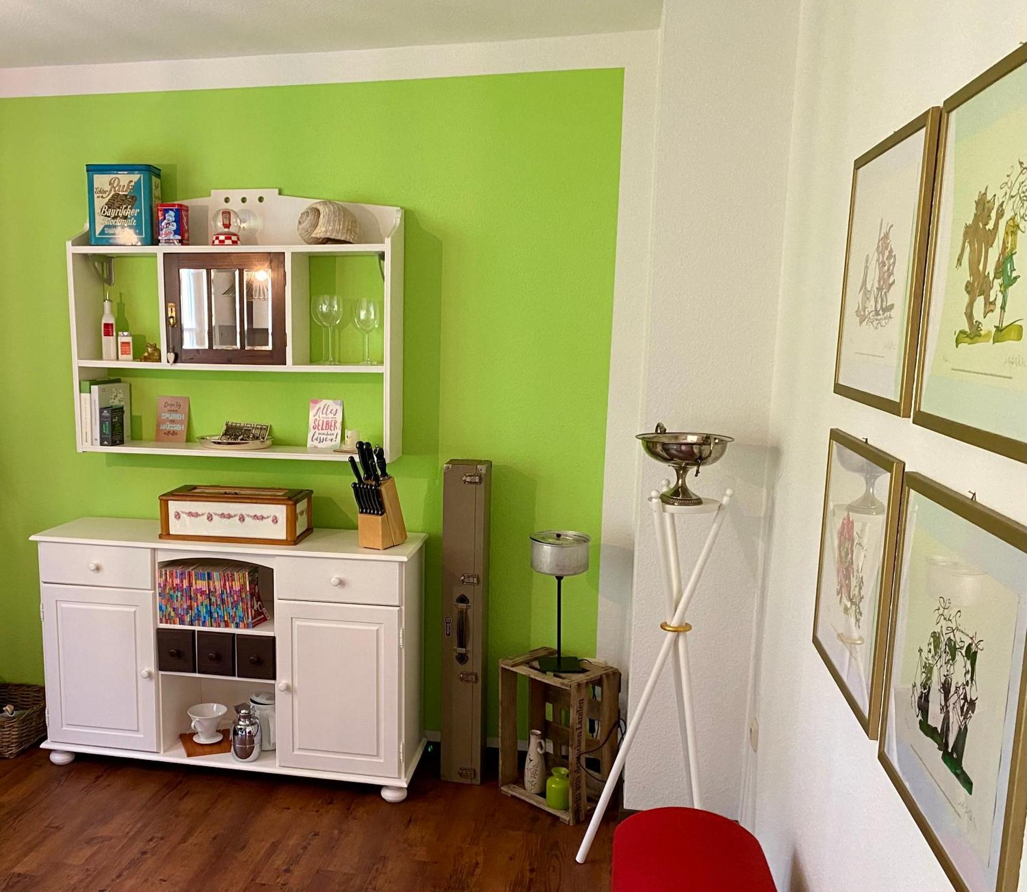 Eine gemütliche Ferienwohnung mit Garten Bad Karlshafen Exterior foto